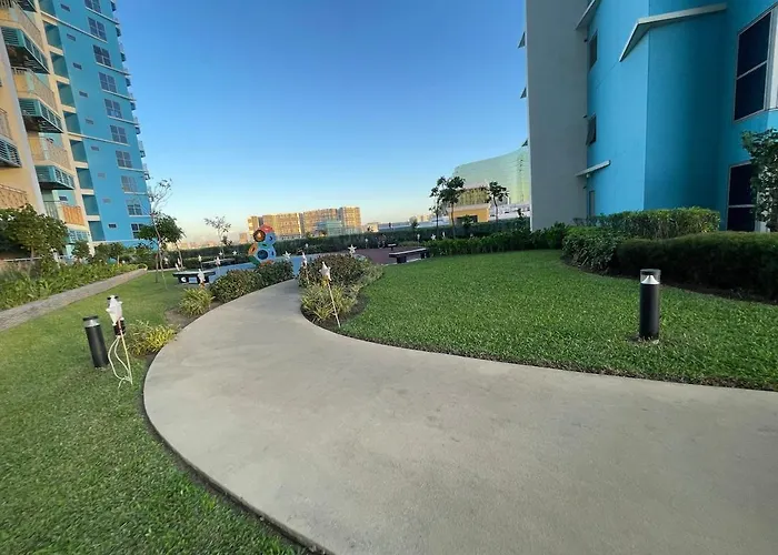 Cozy 3br In Bay Near Okada Ii 12pax Apartment