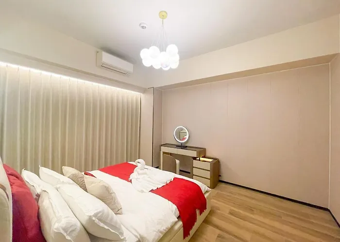 Cozy 3br In Bay Near Okada Ii 12pax * Manila