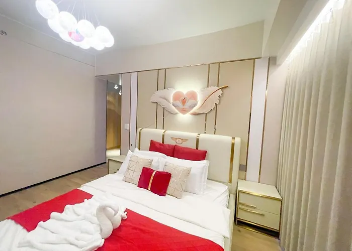 Cozy 3br In Bay Near Okada Ii 12pax