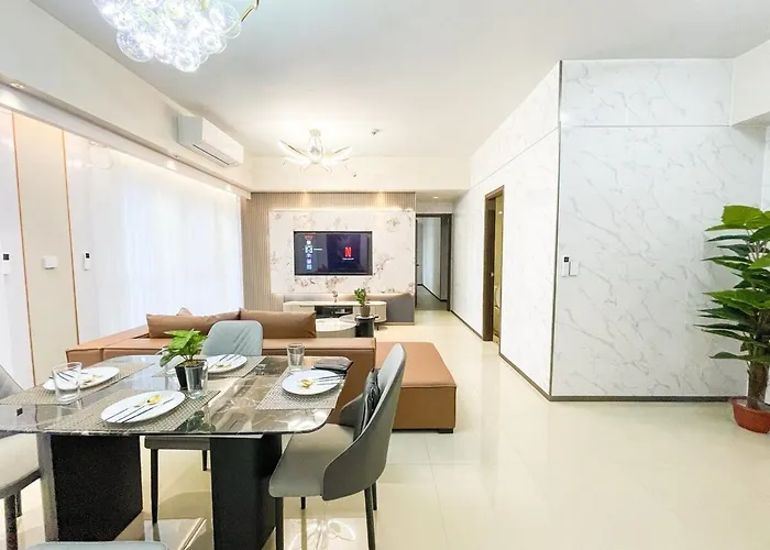 Cozy 3br In Bay Near Okada Ii 12pax Apartment