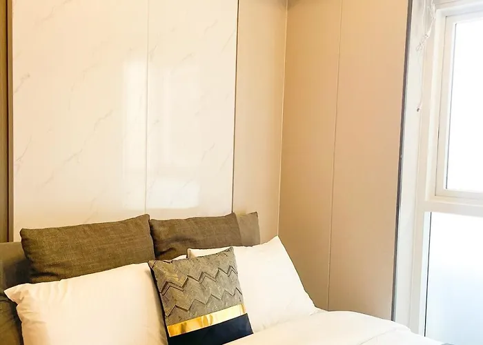 Cozy 3br In Bay Near Okada Ii 12pax