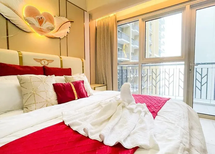 Cozy 3br In Bay Near Okada Ii 12pax Apartment