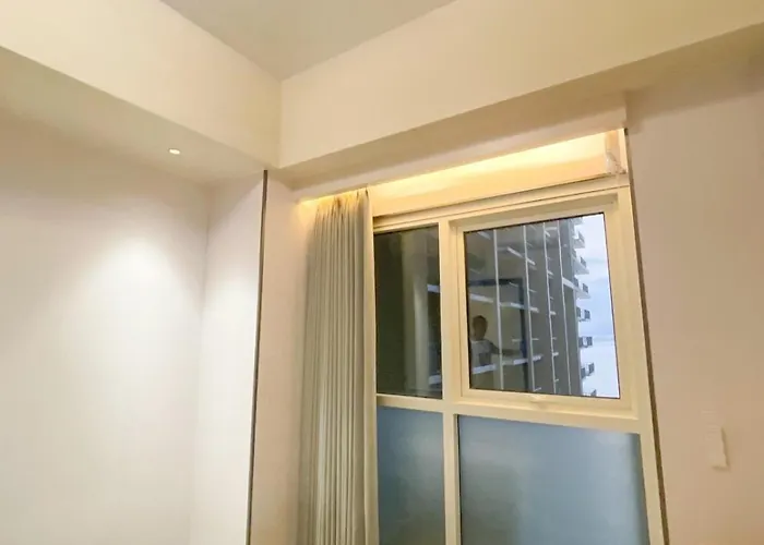 Cozy 3br In Bay Near Okada Ii 12pax
