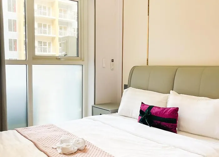 Apartment Cozy 3br In Bay Near Okada Ii 12pax