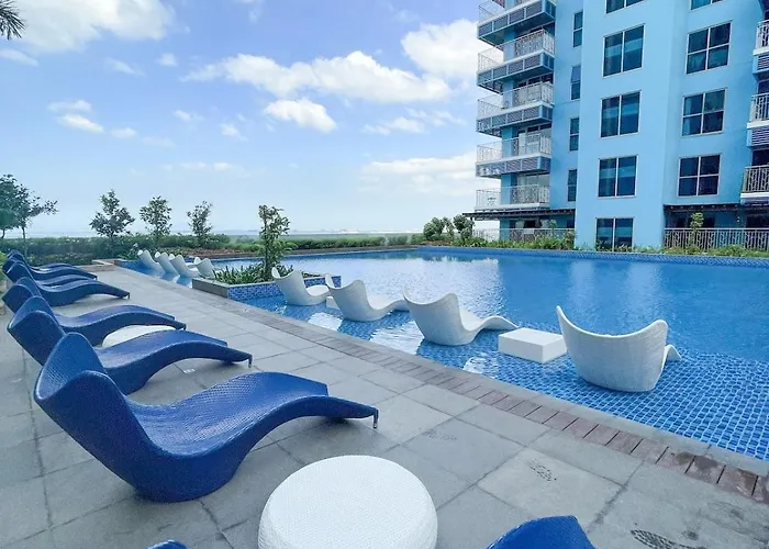 Apartment Cozy 3br In Bay Near Okada Ii 12pax *